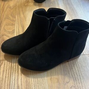Cat and Jack faux suede ankle booties